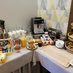 Gucio - Z Restauracja Bed & Breakfast 3*