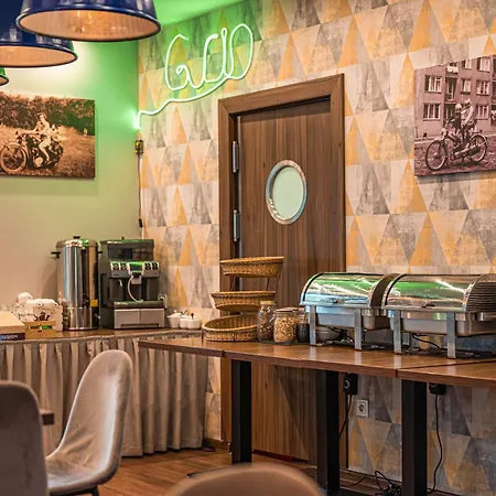 Gucio - Z Restauracja 3*