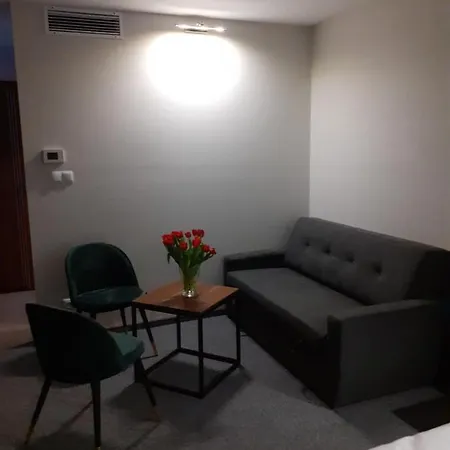 Gucio - Z Restauracja Bed & Breakfast Szczyrk