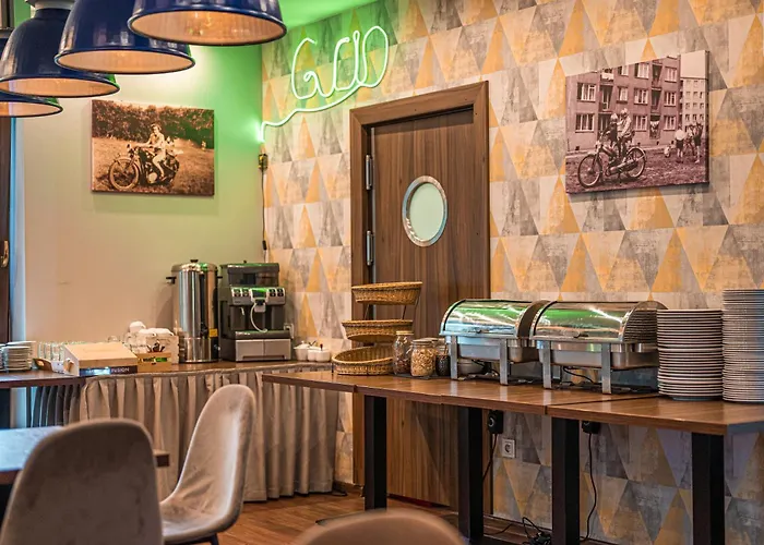 Gucio - Z Restauracja 3*