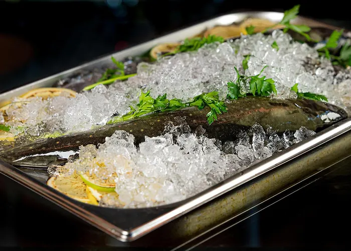 Gucio - Z Restauracja 3*