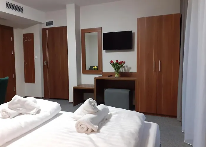 Bed & Breakfast Gucio - Z Restauracja 3*