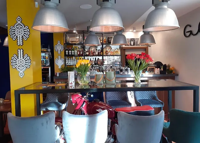 Gucio - Z Restauracja