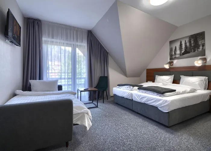 Gucio - Z Restauracja Bed & Breakfast